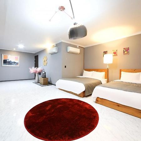 Gung Hotel Csondzsu Kültér fotó