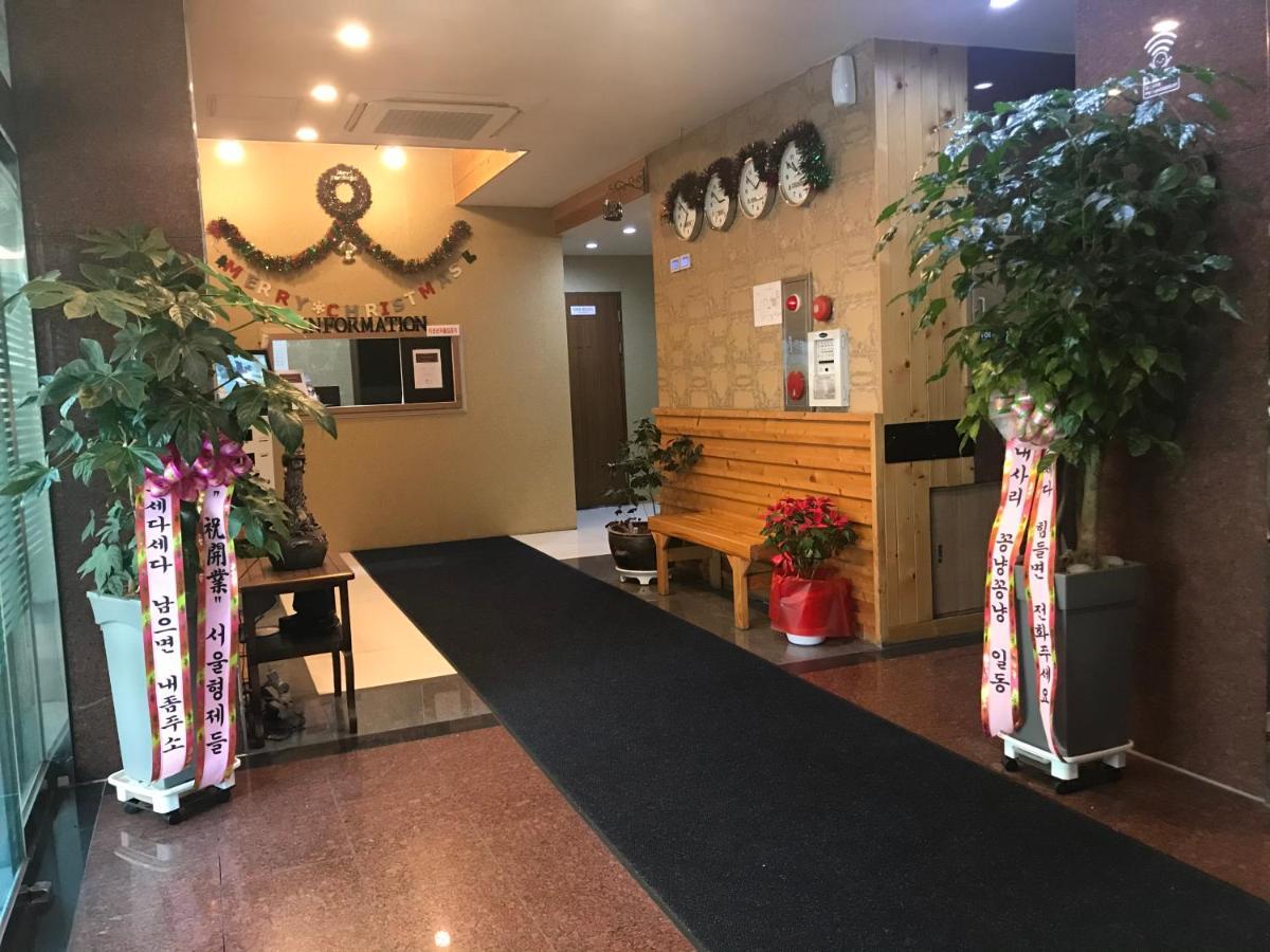 Gung Hotel Csondzsu Kültér fotó