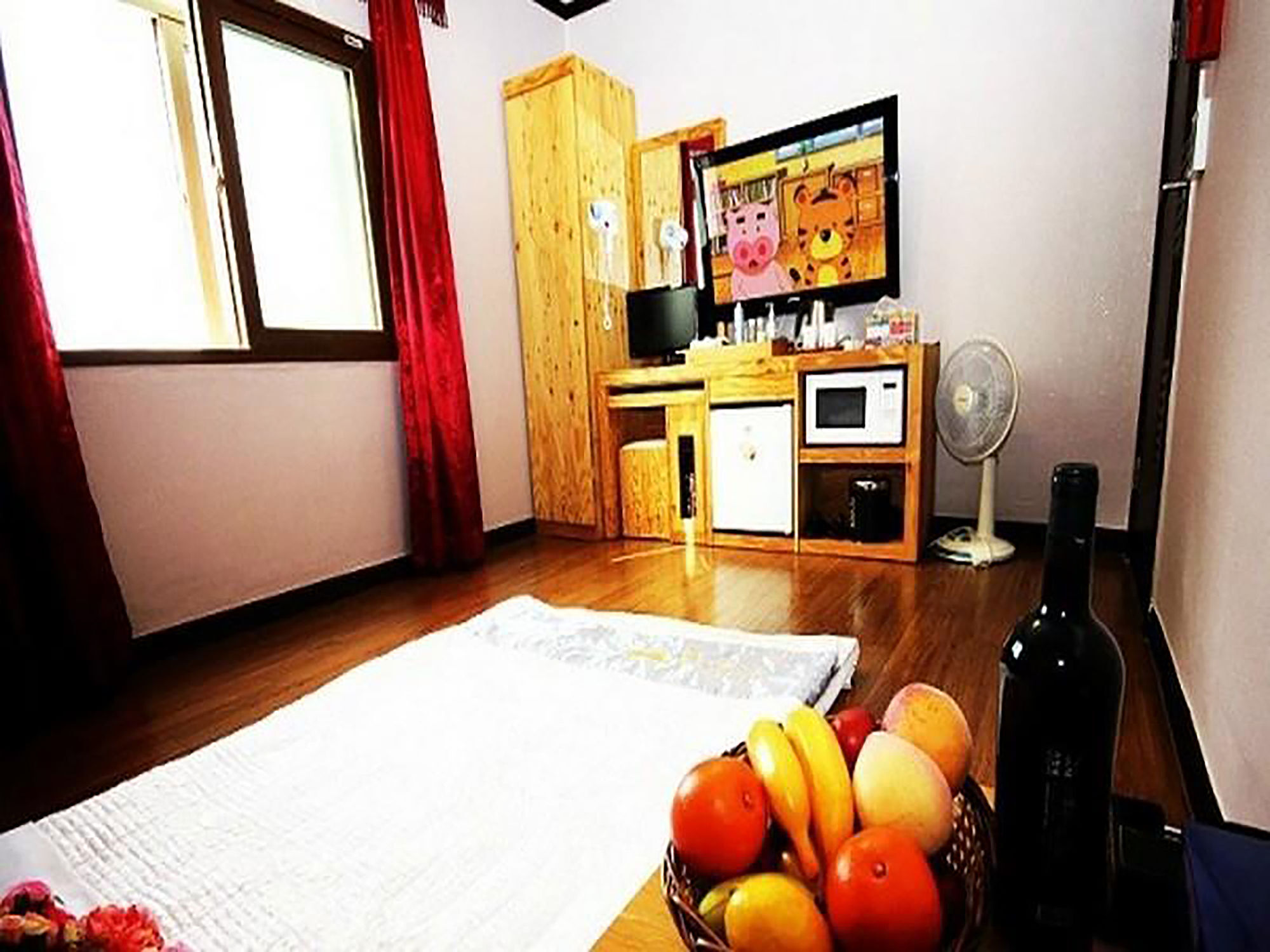 Gung Hotel Csondzsu Kültér fotó