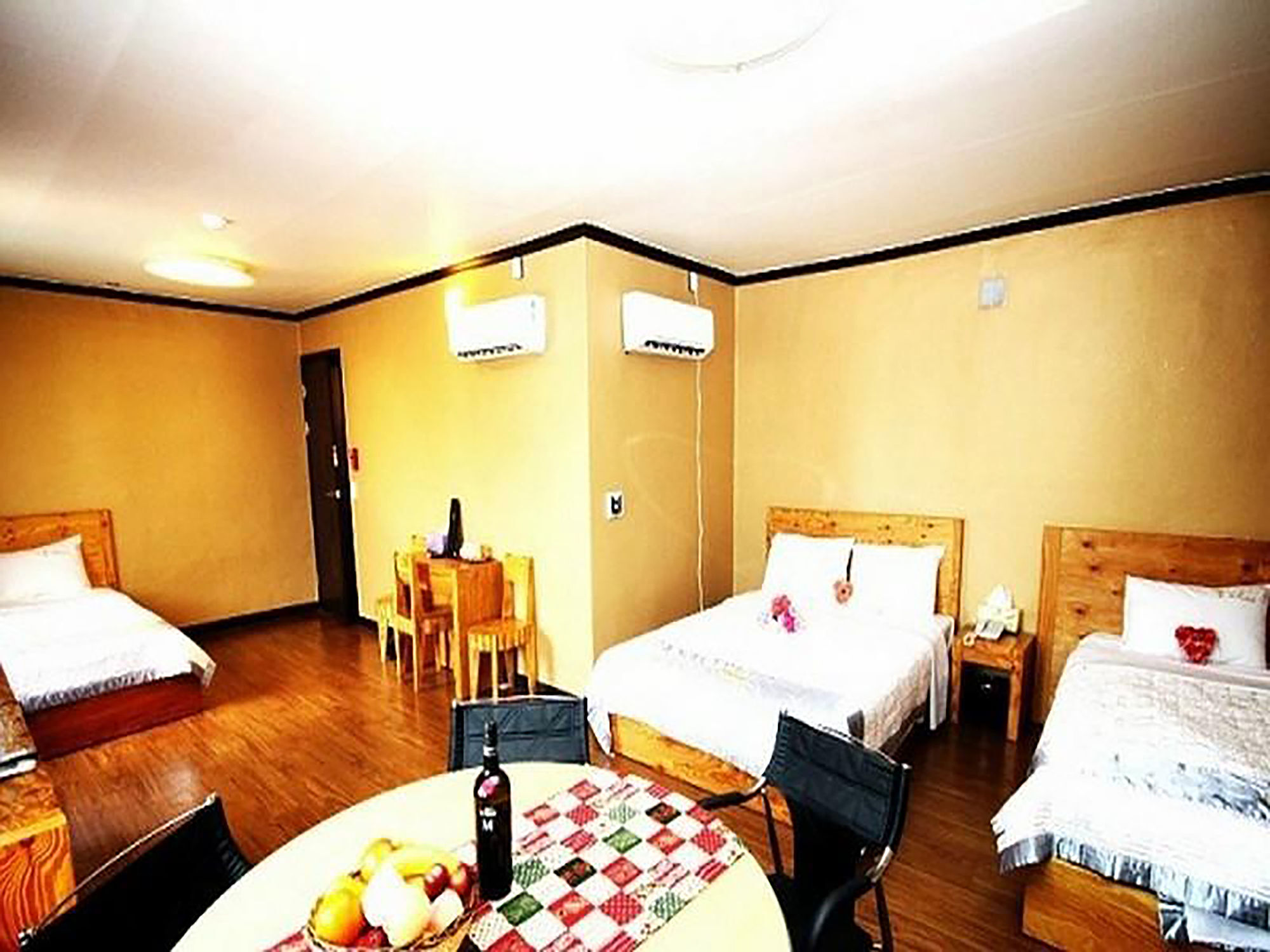 Gung Hotel Csondzsu Kültér fotó